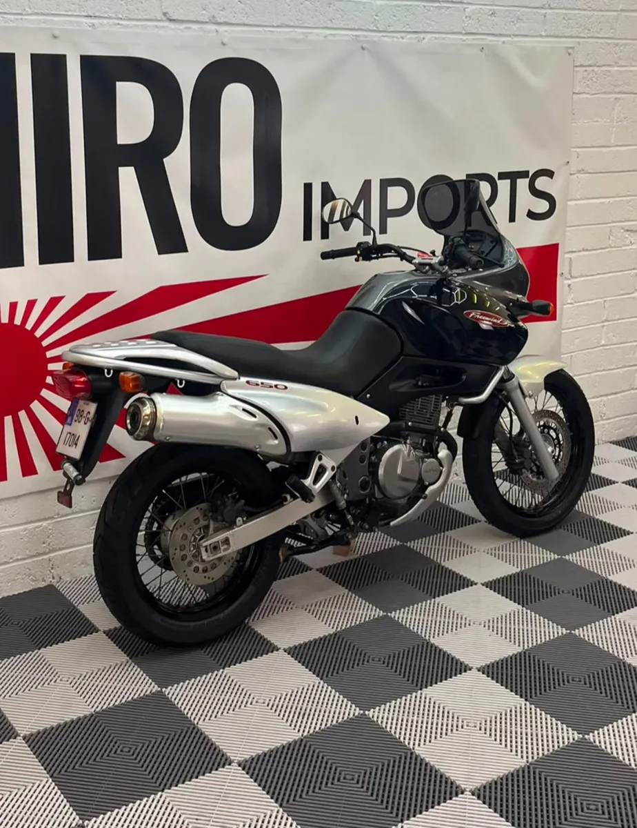 1998 Suzuki Freewind 650 - Image 3