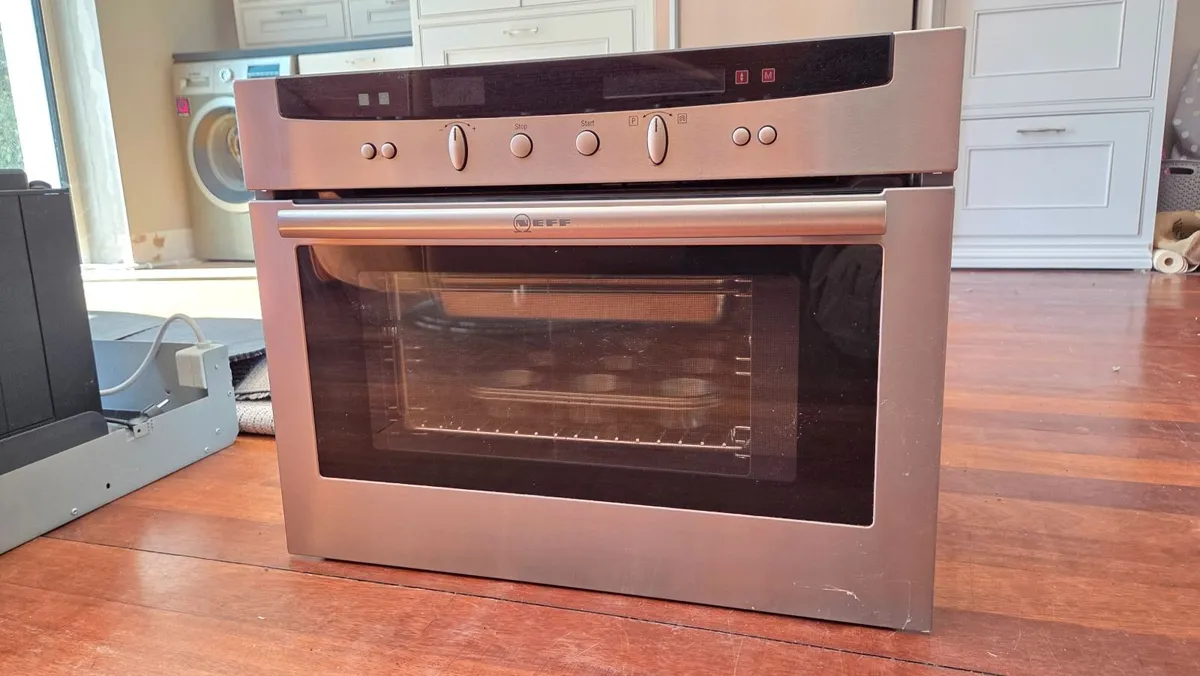 Neff built in integrated steam oven B8732N0GB - Image 1