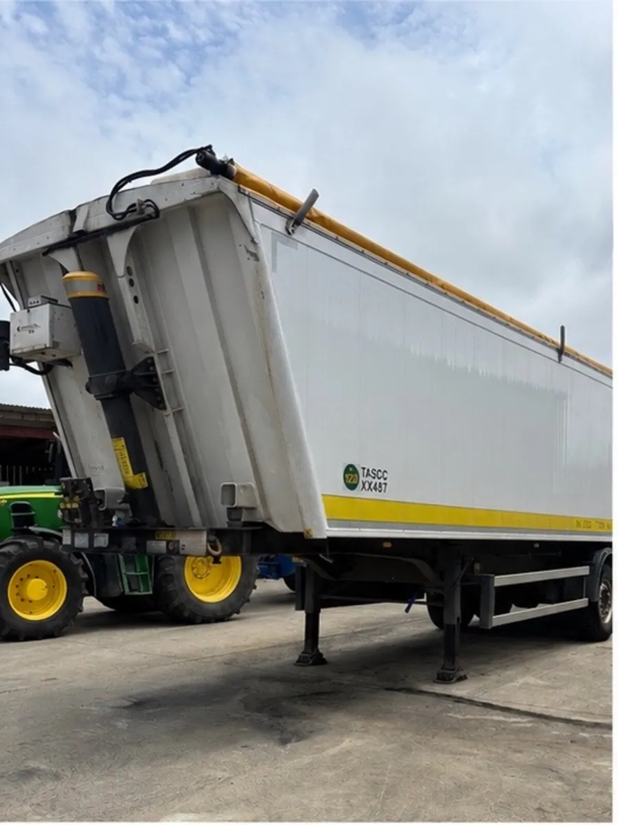 Stats Bulk Tipping Trailer [2023] - Image 1