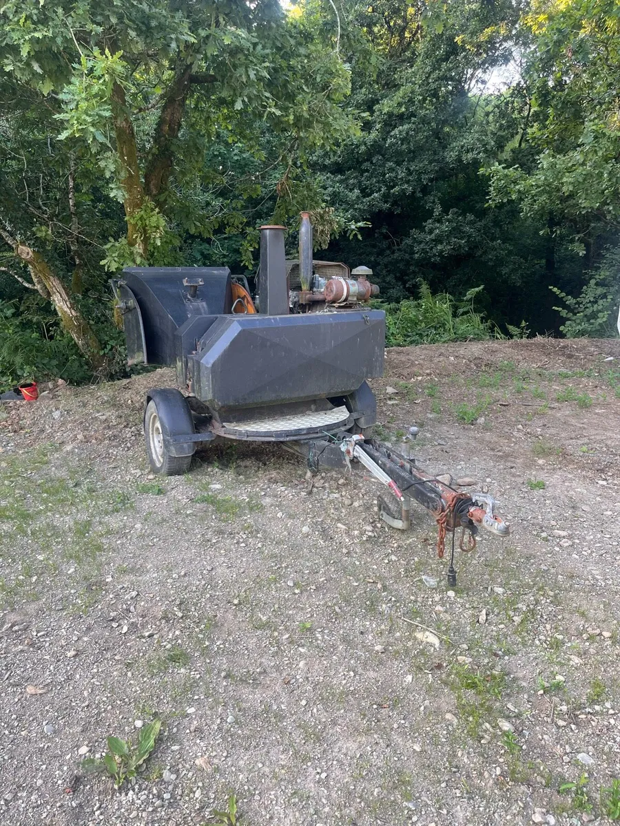 Jensen wood chipper