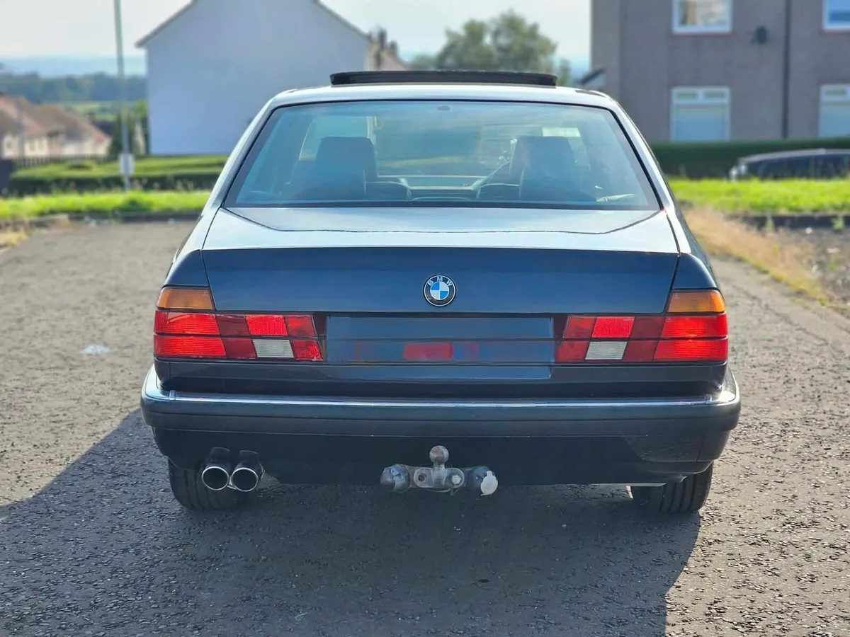 BMW 730i E32 - Image 2