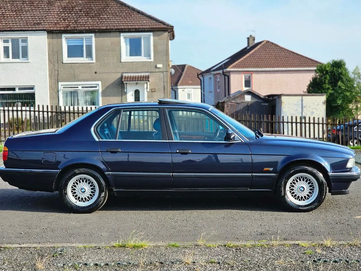 BMW 730i E32 - Image 3