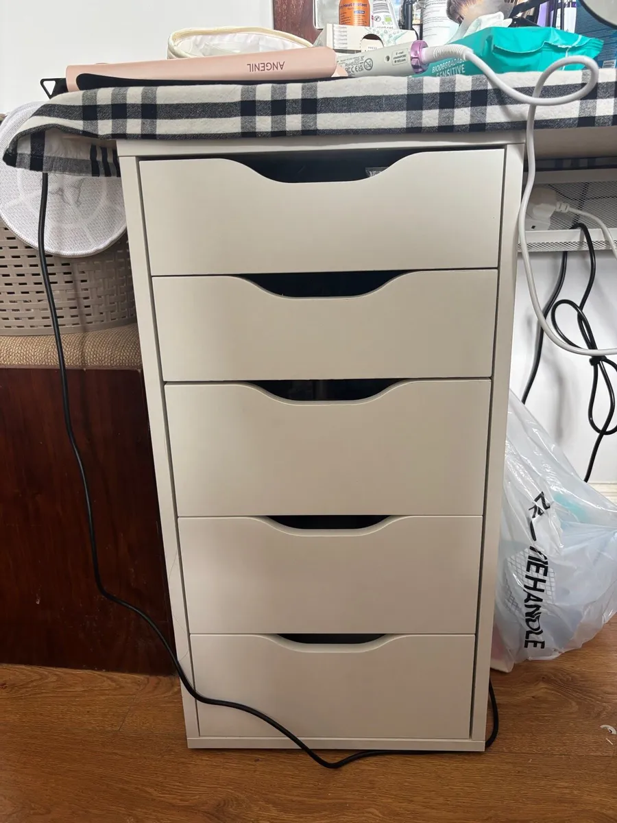 Ikea drawers - Image 1