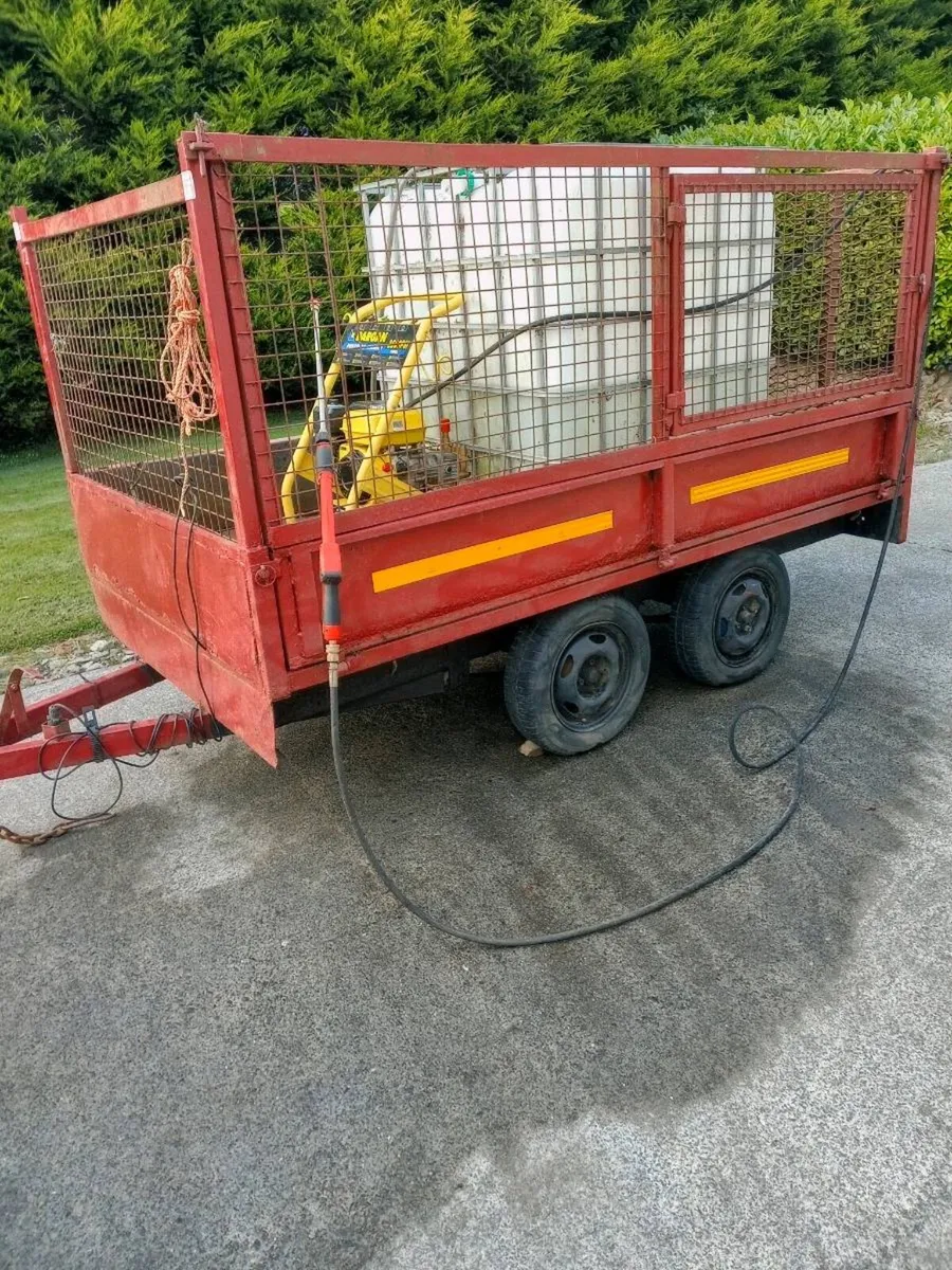 Trailer - Image 1