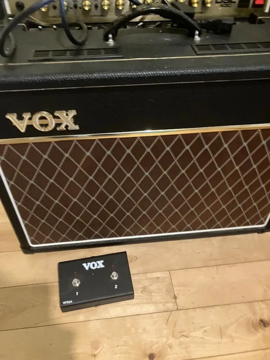 Vox Ac15 Amp - Image 1