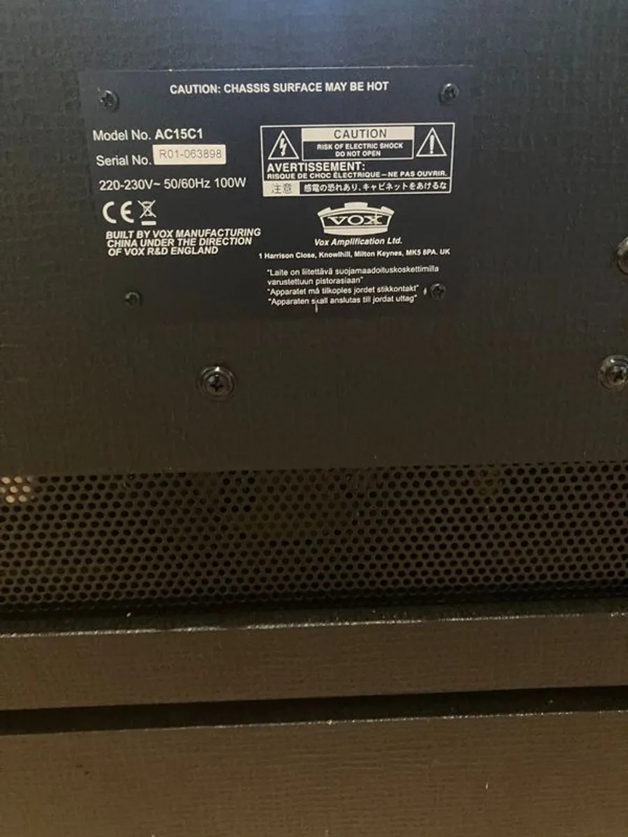 Vox Ac15 Amp - Image 4