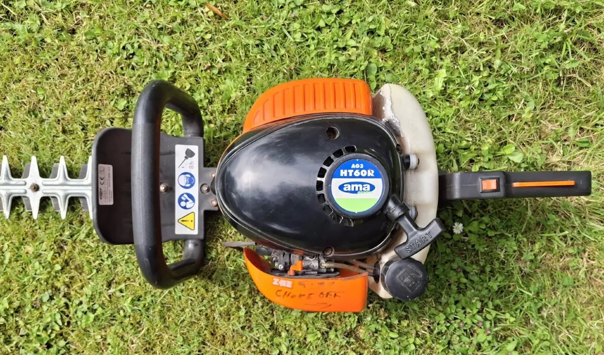 Petrol Hedge Trimmer - Image 2