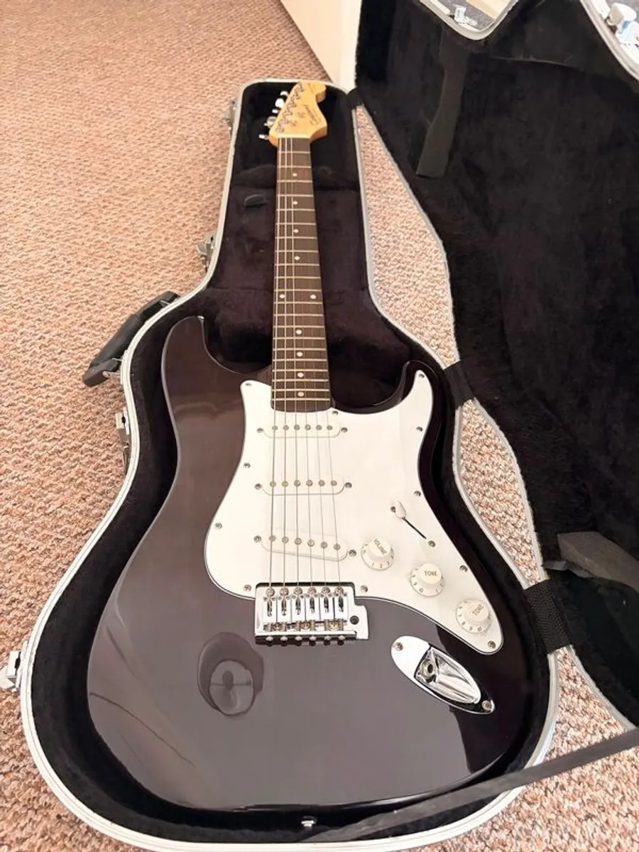 Tanglewood Nevada electric guitar Mint condition (Used once) - Image 3