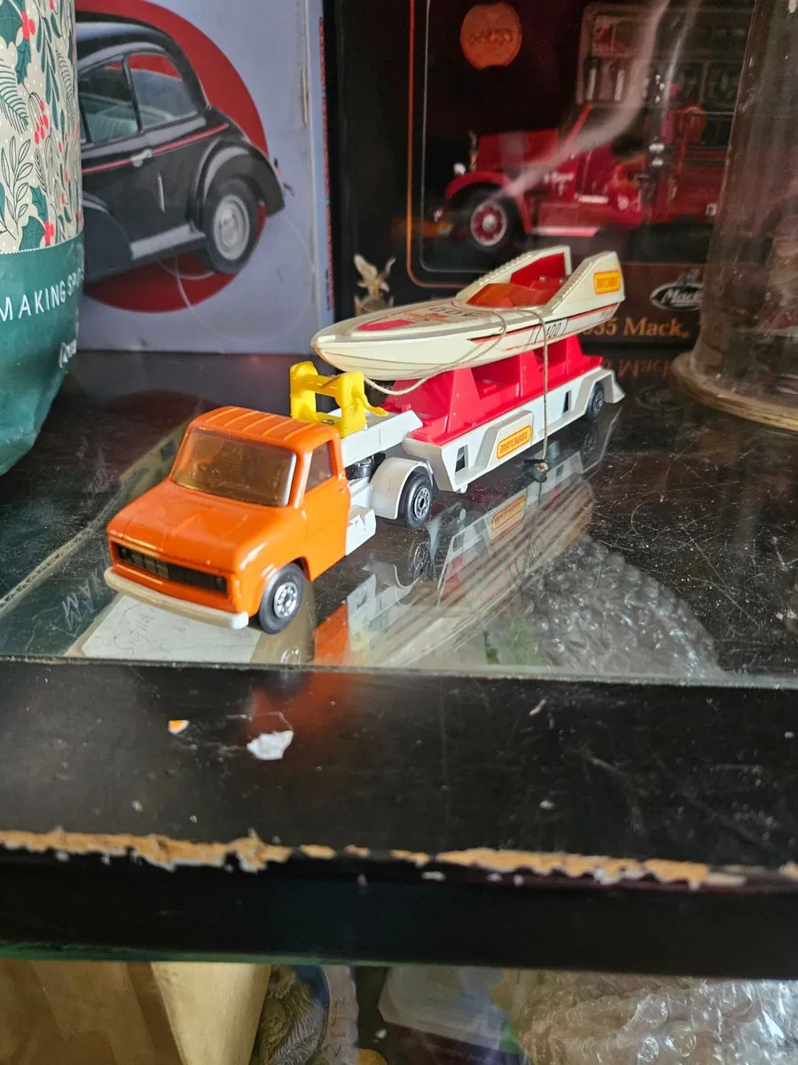Matchbox Superkings Ford Power Boat Transporter - Image 1