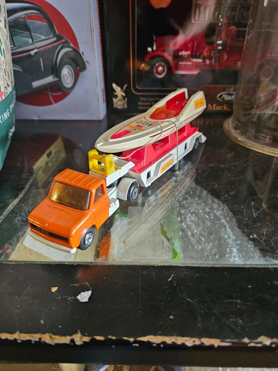 Matchbox Superkings Ford Power Boat Transporter - Image 2
