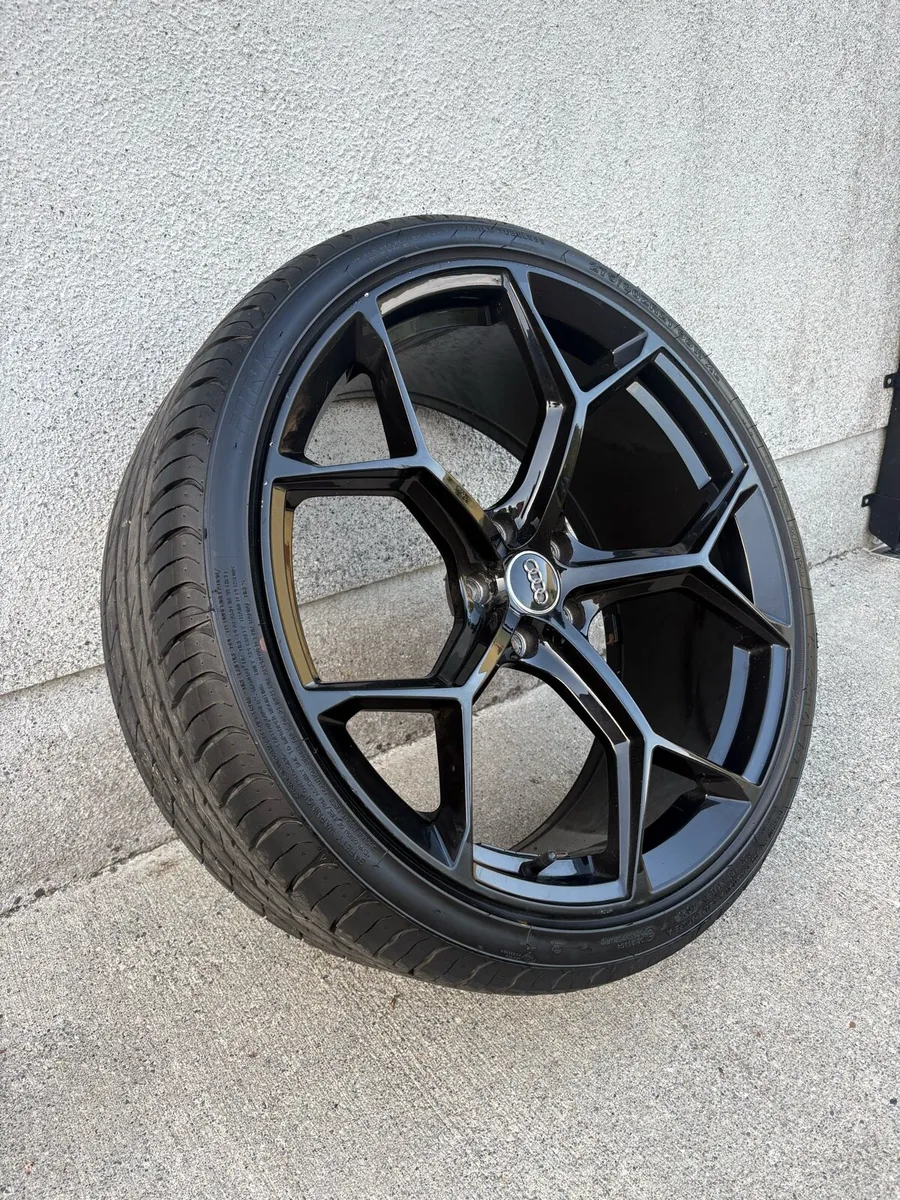 Audi 21” alloys - Image 1