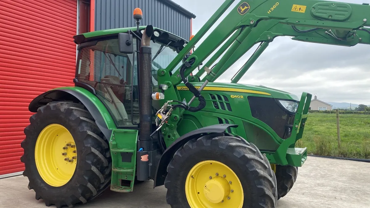 John Deere 6140R  2014 - Image 4