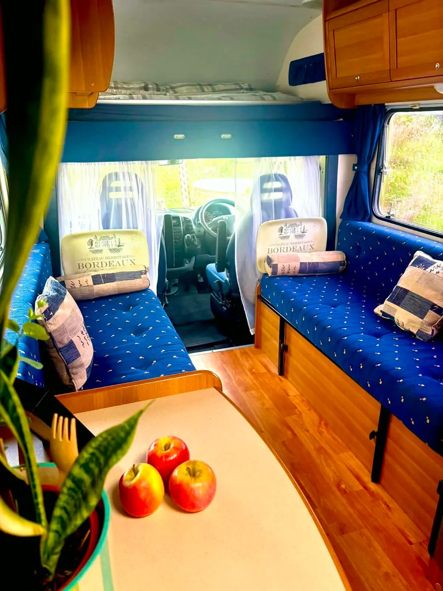 Motorhome - Image 3