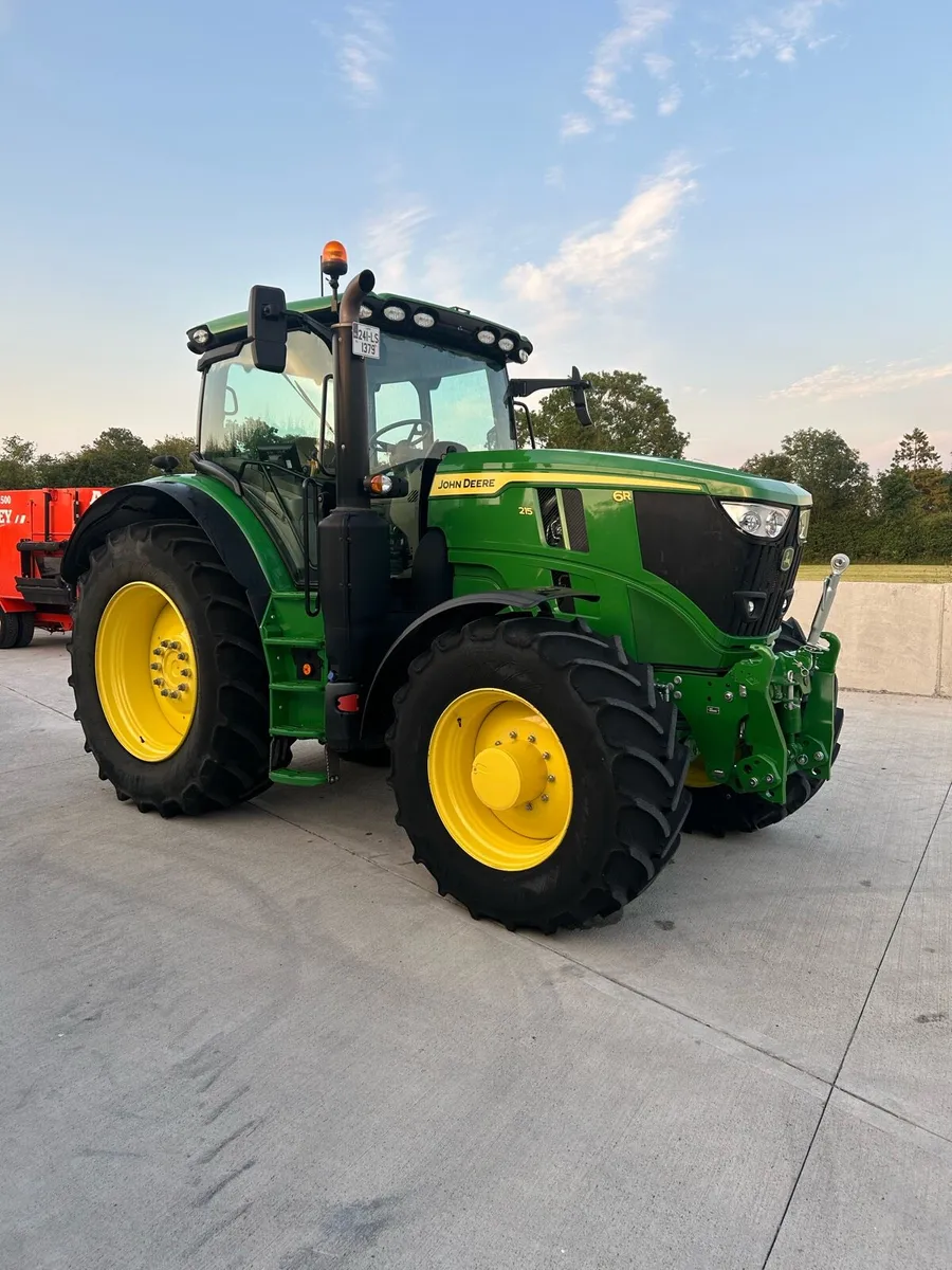 John Deere 6R215 - Image 1