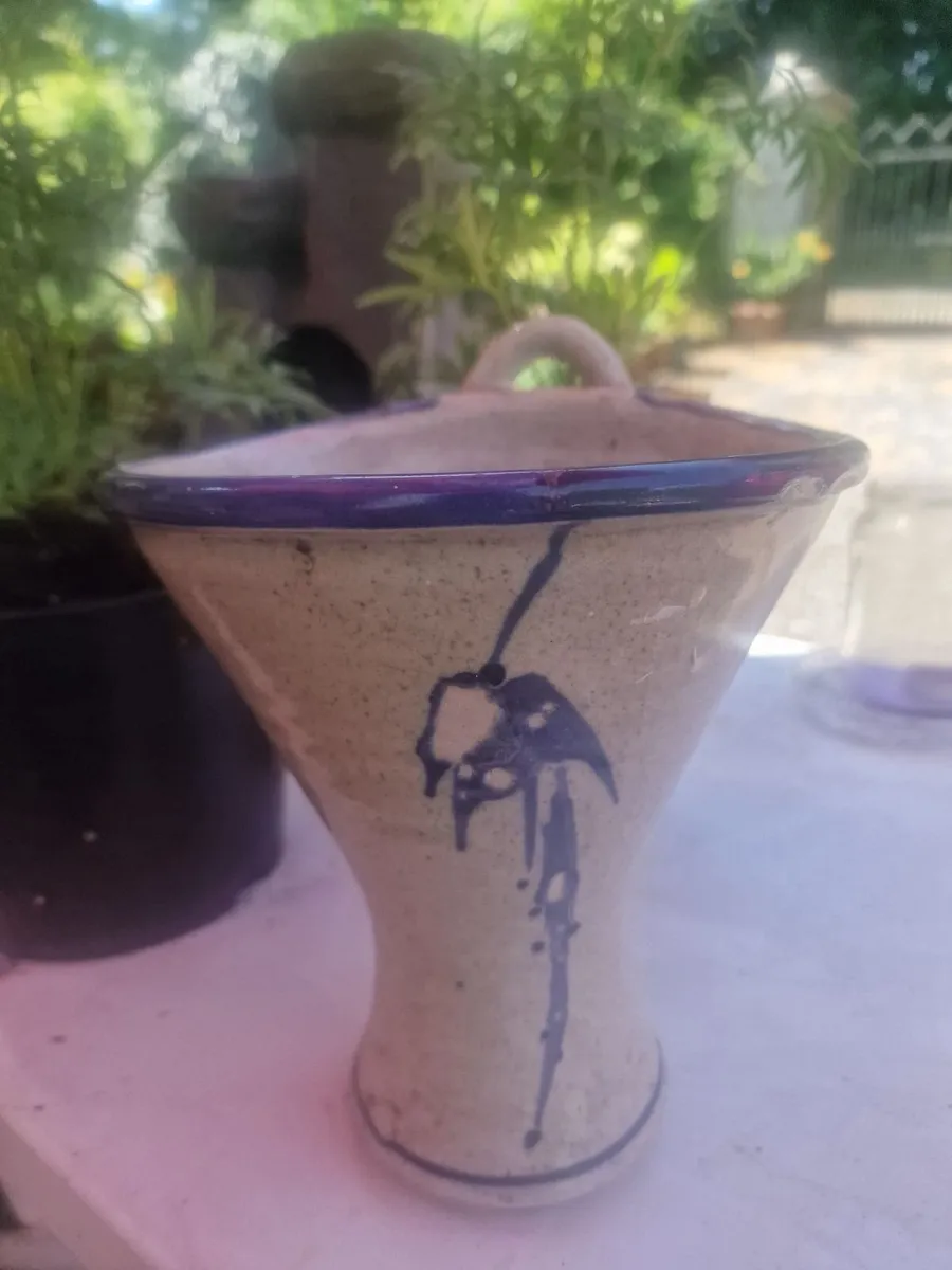 Pottery. - Image 3