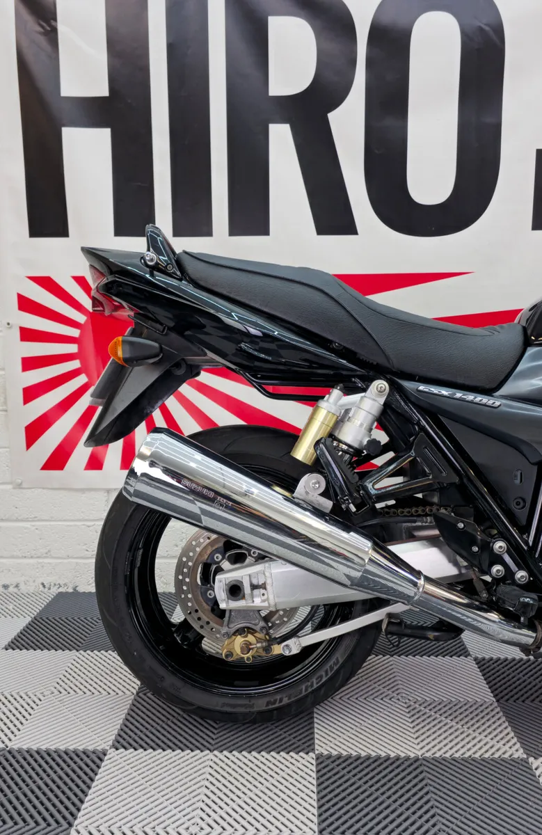 2002 Suzuki GSX 1400 - Image 4