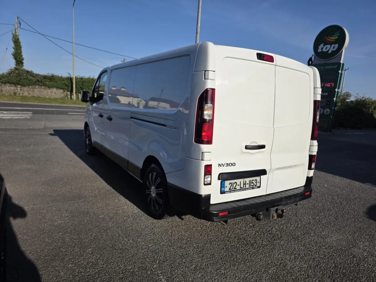 Nissan NV300 LWB 120 SV AIR CONDITIONING RVC RPS C - Image 3