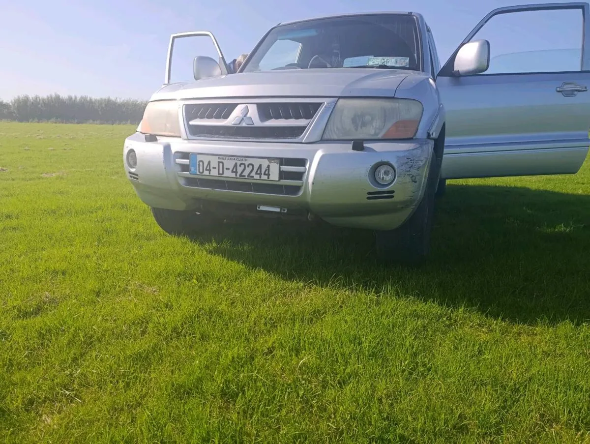 Mitsubishi Pajero - Image 3