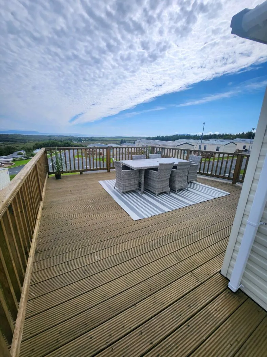 Static caravan on site - Image 2