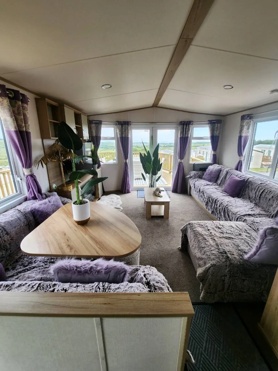 Static caravan on site - Image 3