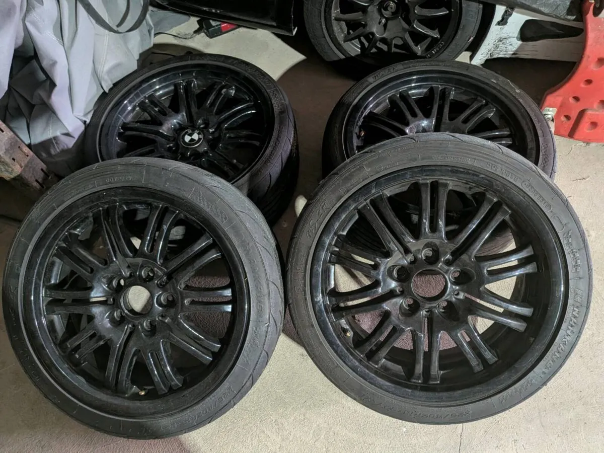 BMW E46 M3 18" ALLOYS - Image 2