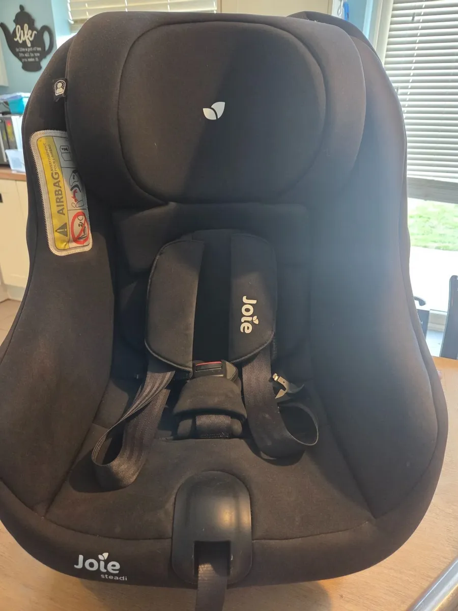 Car Seat - Image 3