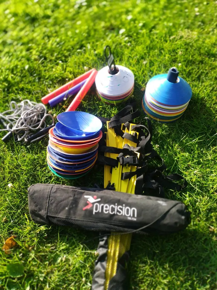 Sports equipment - Image 1
