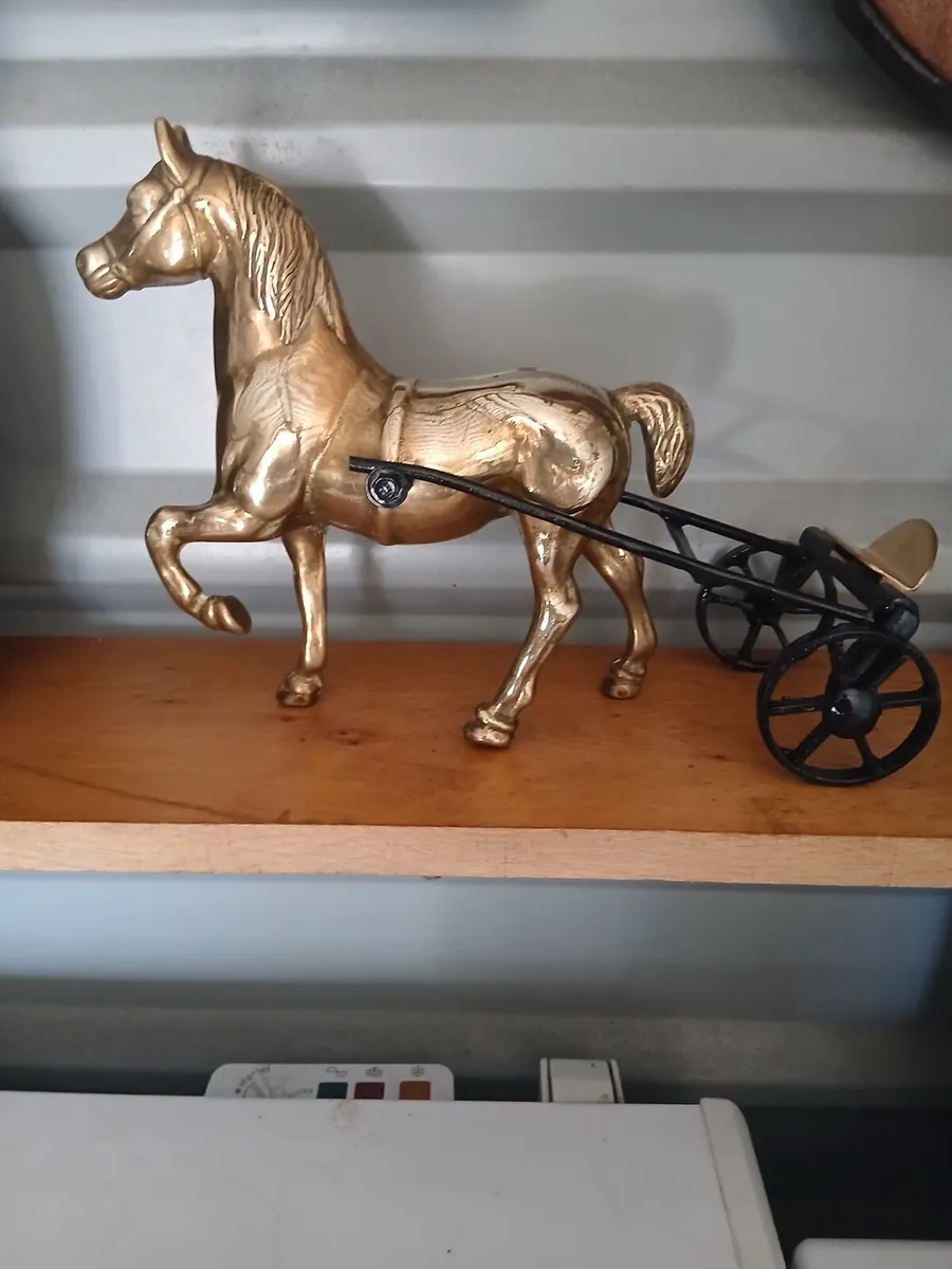 Horse Collectables - Image 1