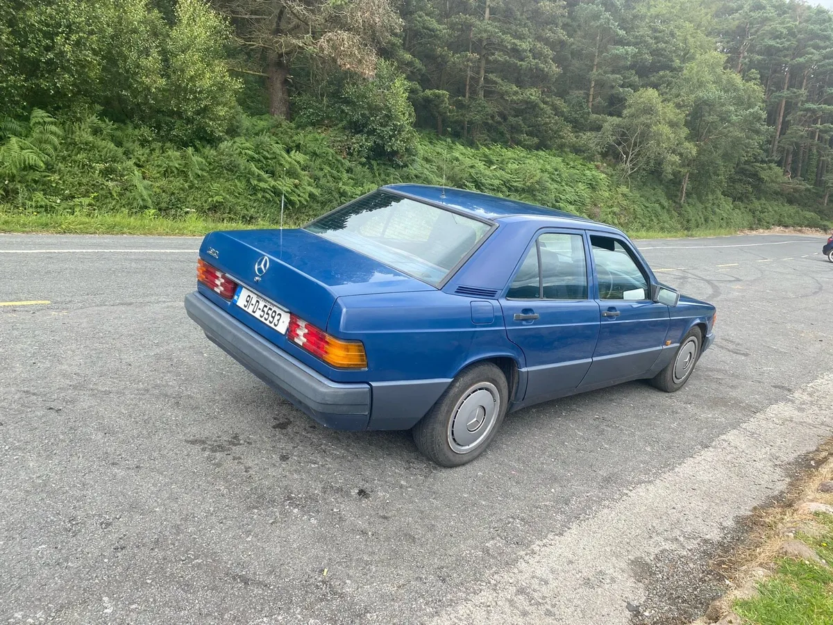 Mercedes 190 W201 Diesel - Image 4