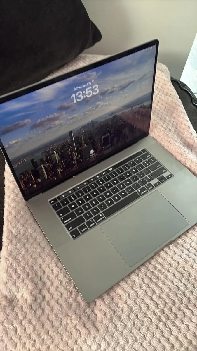 2019 MacBook Pro 16” Touch Bar - Image 2