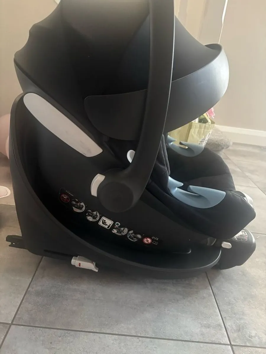 cybex car seat - Image 2