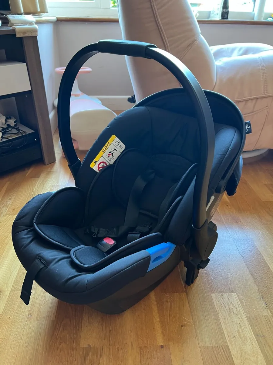 Joie Baby Infant Car Seat (Belt-fitted) - Image 1