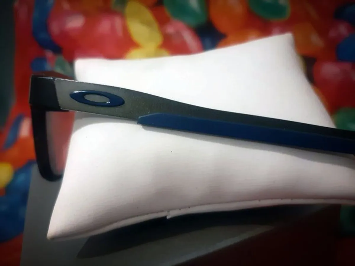 Oakley frame glasses - Metalink - As New - Image 2