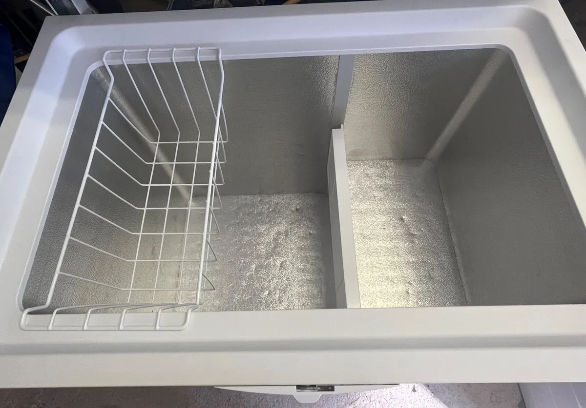 Freezer - Image 2