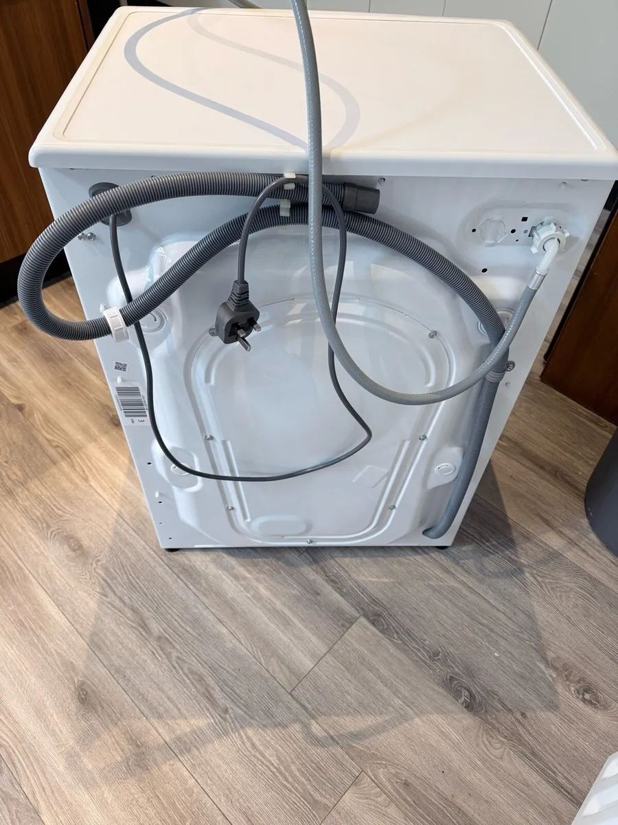Candy 8kg/5kg Washer Dryer – Like New, Used Once - Image 2