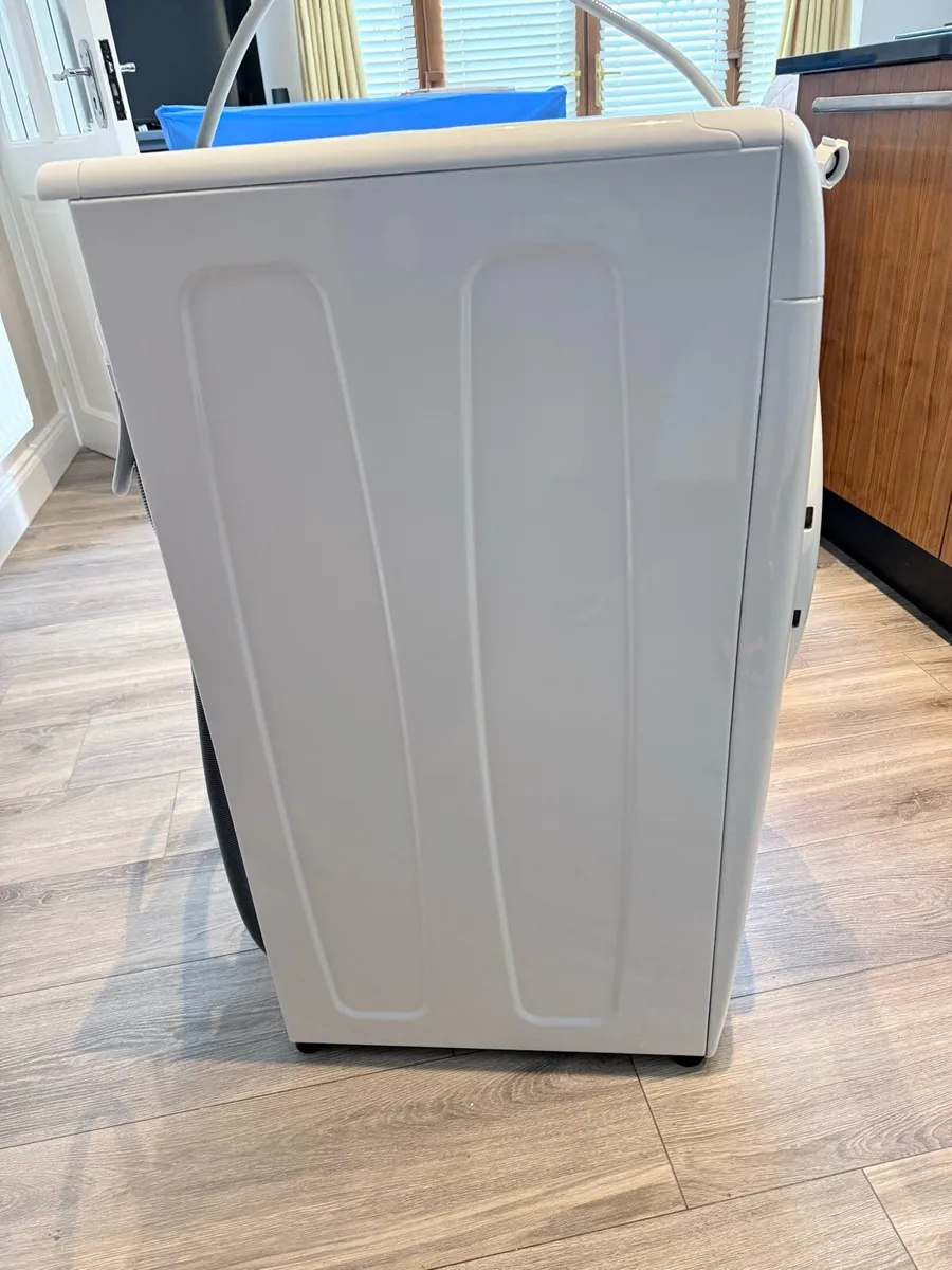 Candy 8kg/5kg Washer Dryer – Like New, Used Once - Image 4
