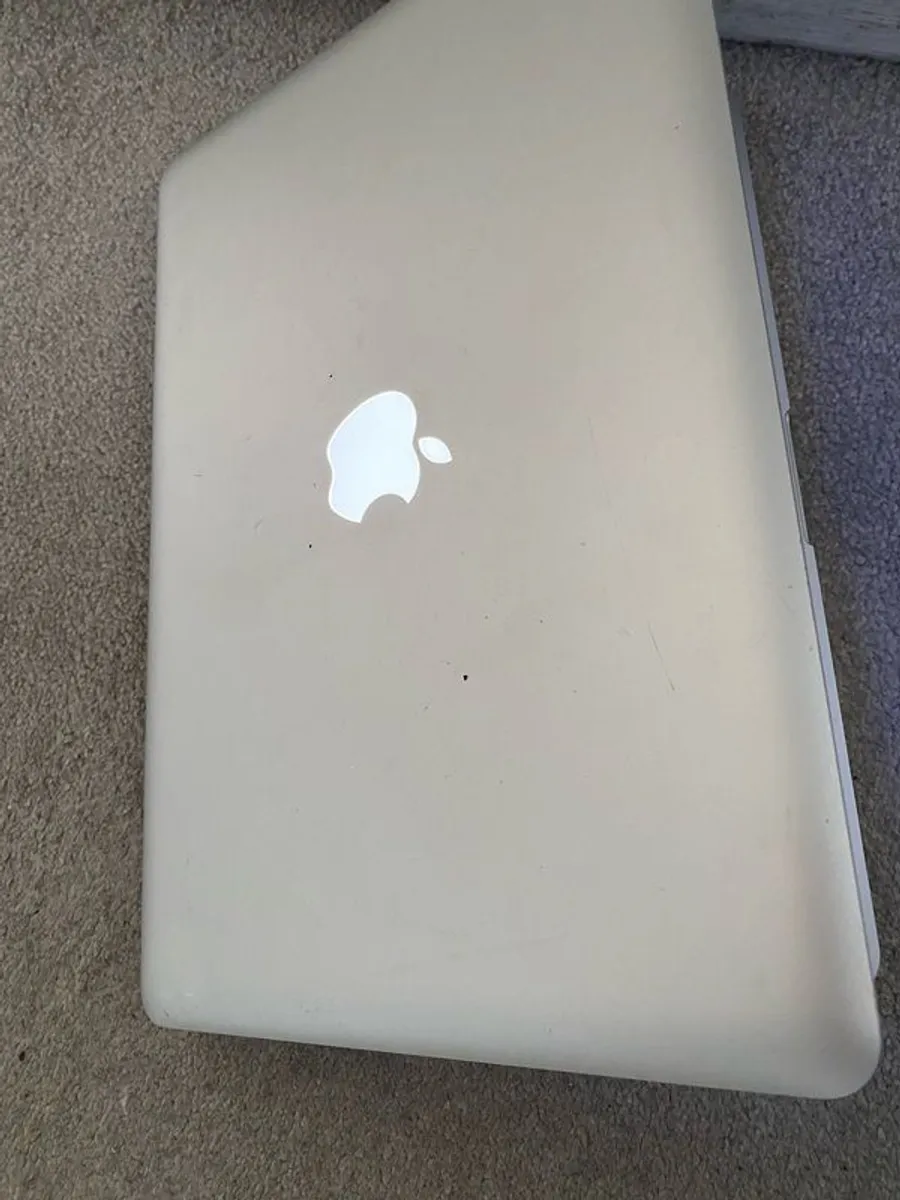 Mackbook - Image 4