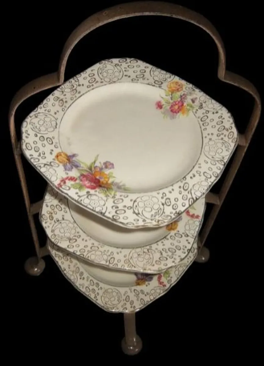 Vintage H&K Tunstall 3-Tier Cake Stand - Image 4