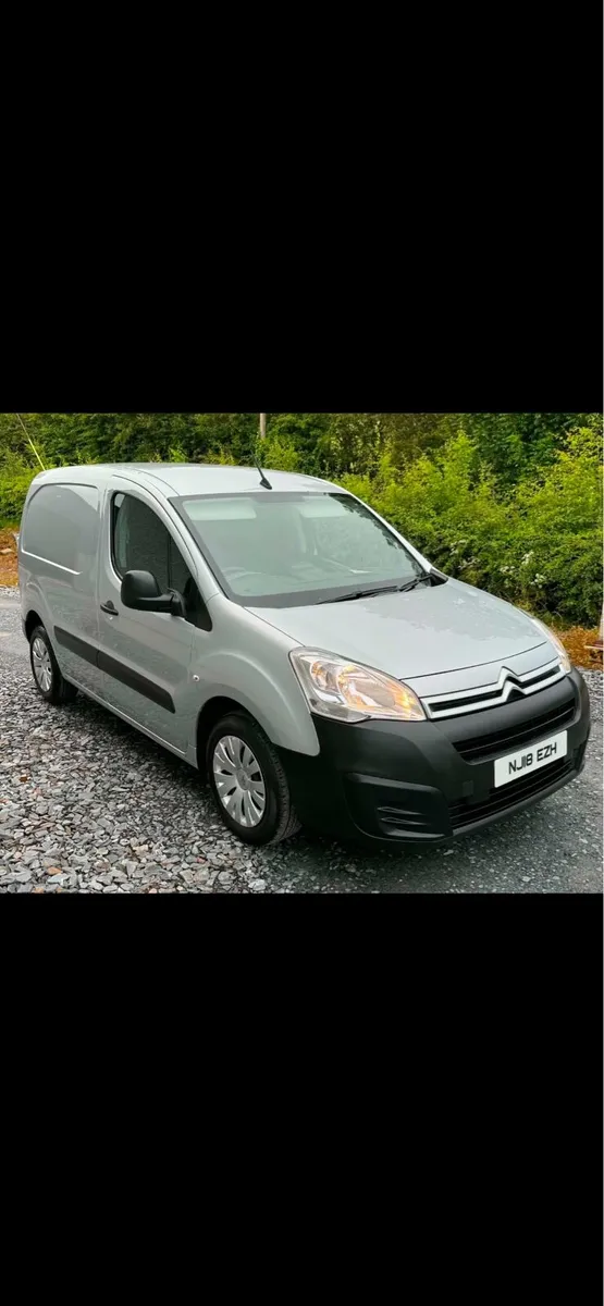 Citroen berlingo 181 DL  850kg 100bhp silver - Image 1