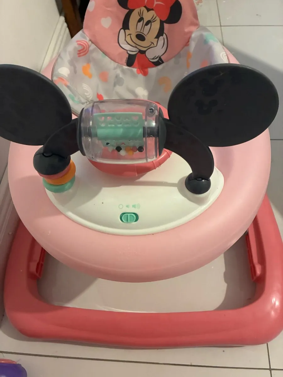 Minnie Mouse walker - Image 1