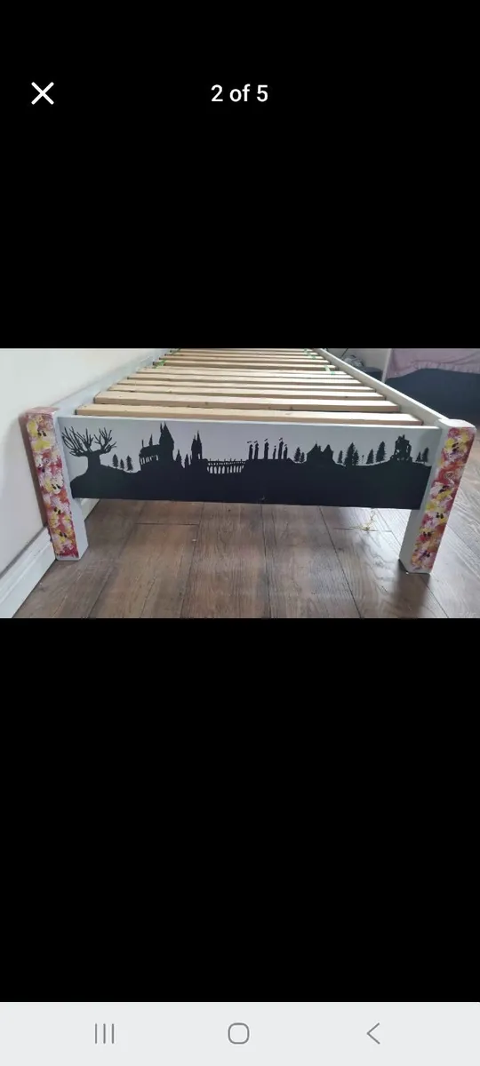 Single bed - Image 2