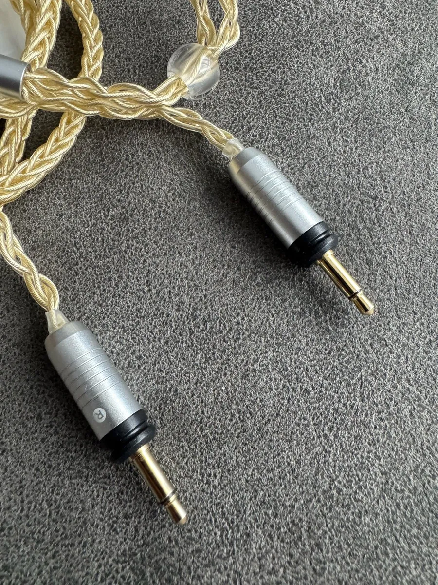 Headphones cable - Image 3