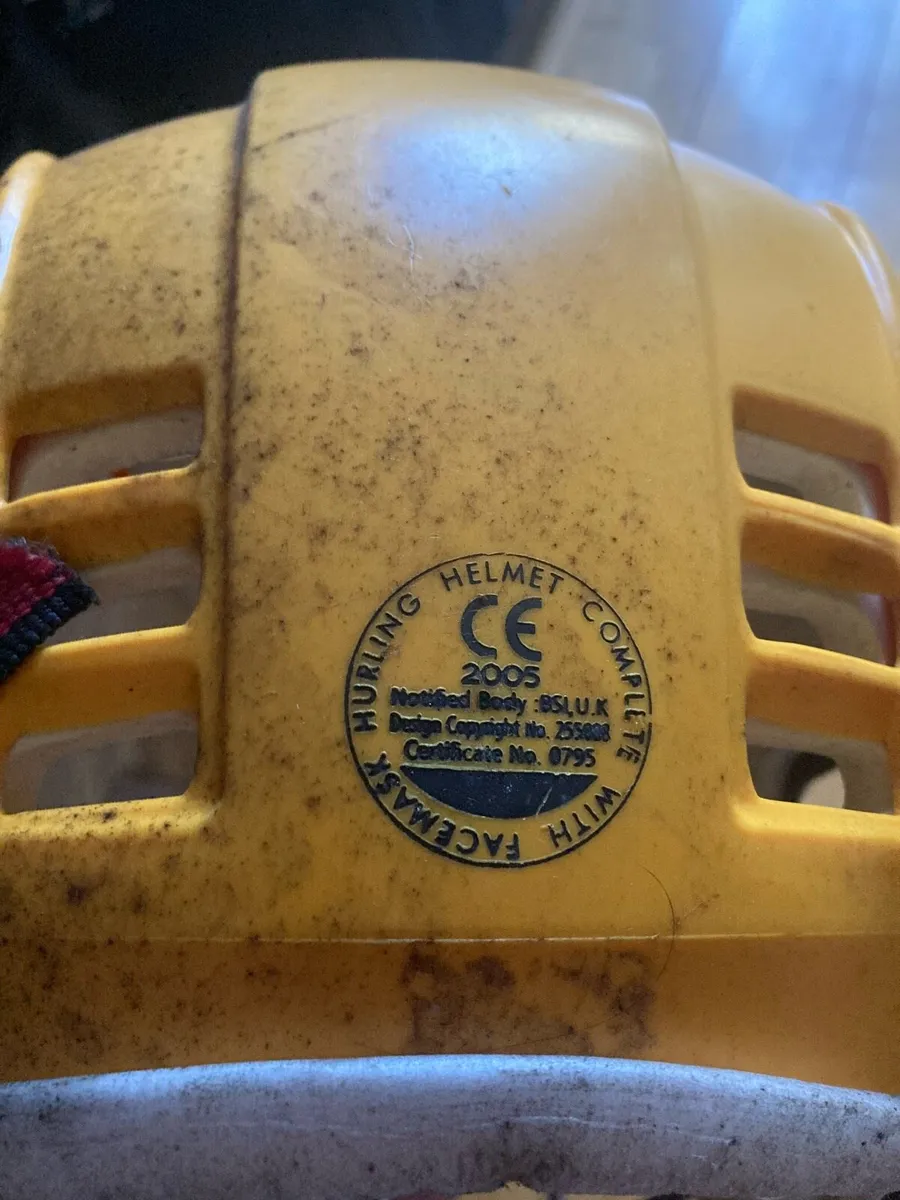 Mycro hurling helmet - Image 3