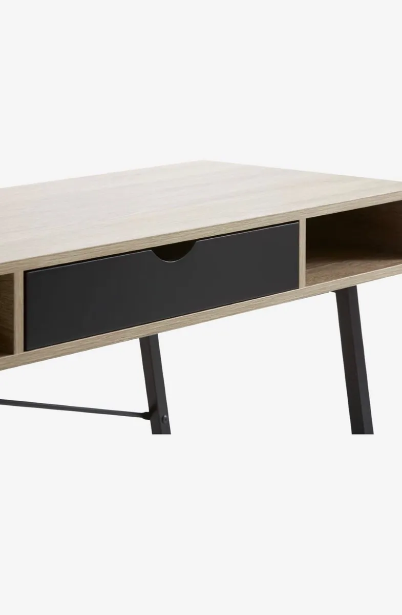 Desk - Image 2
