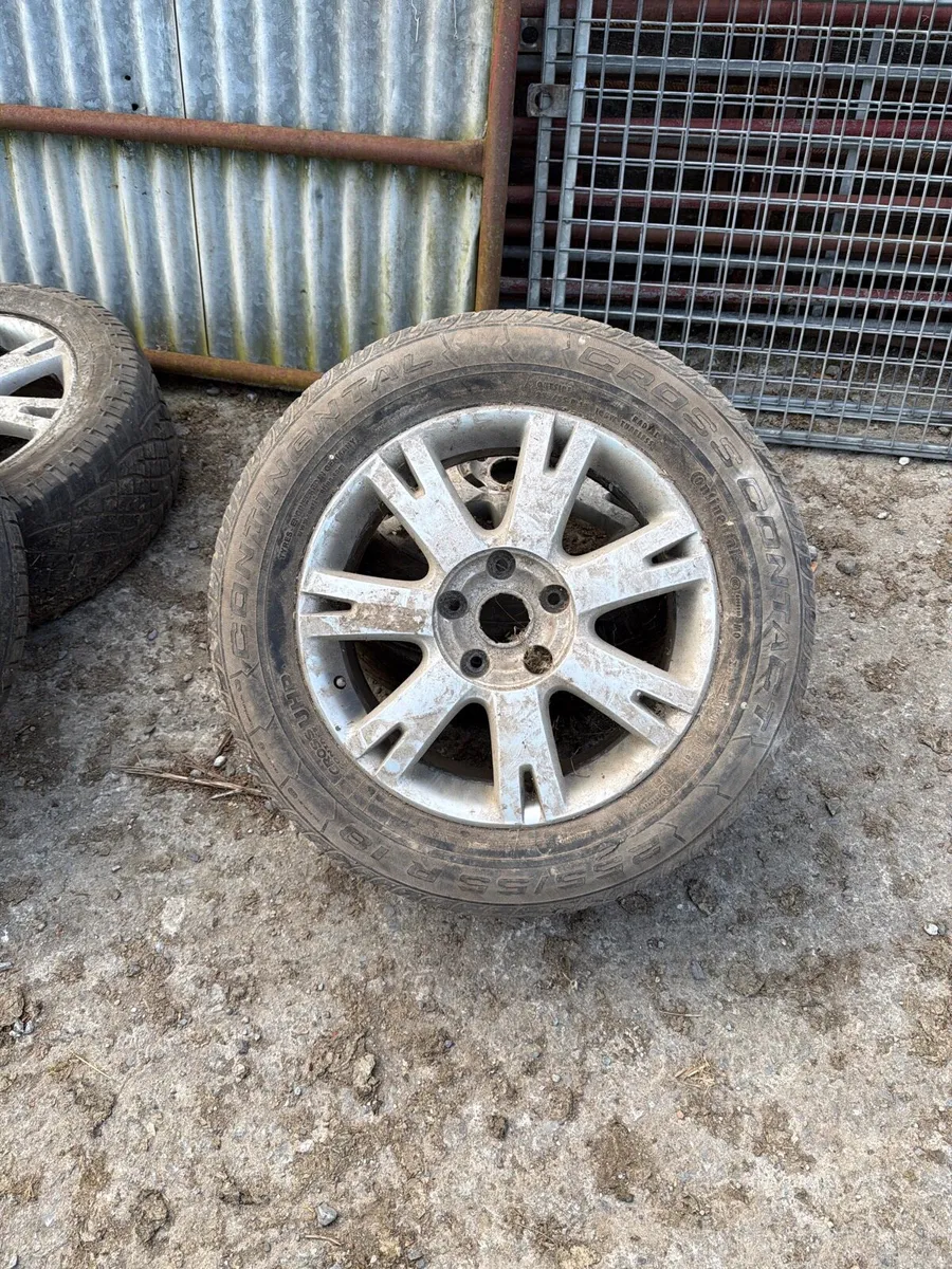Volkswagen Touareg 18” wheels - Image 1