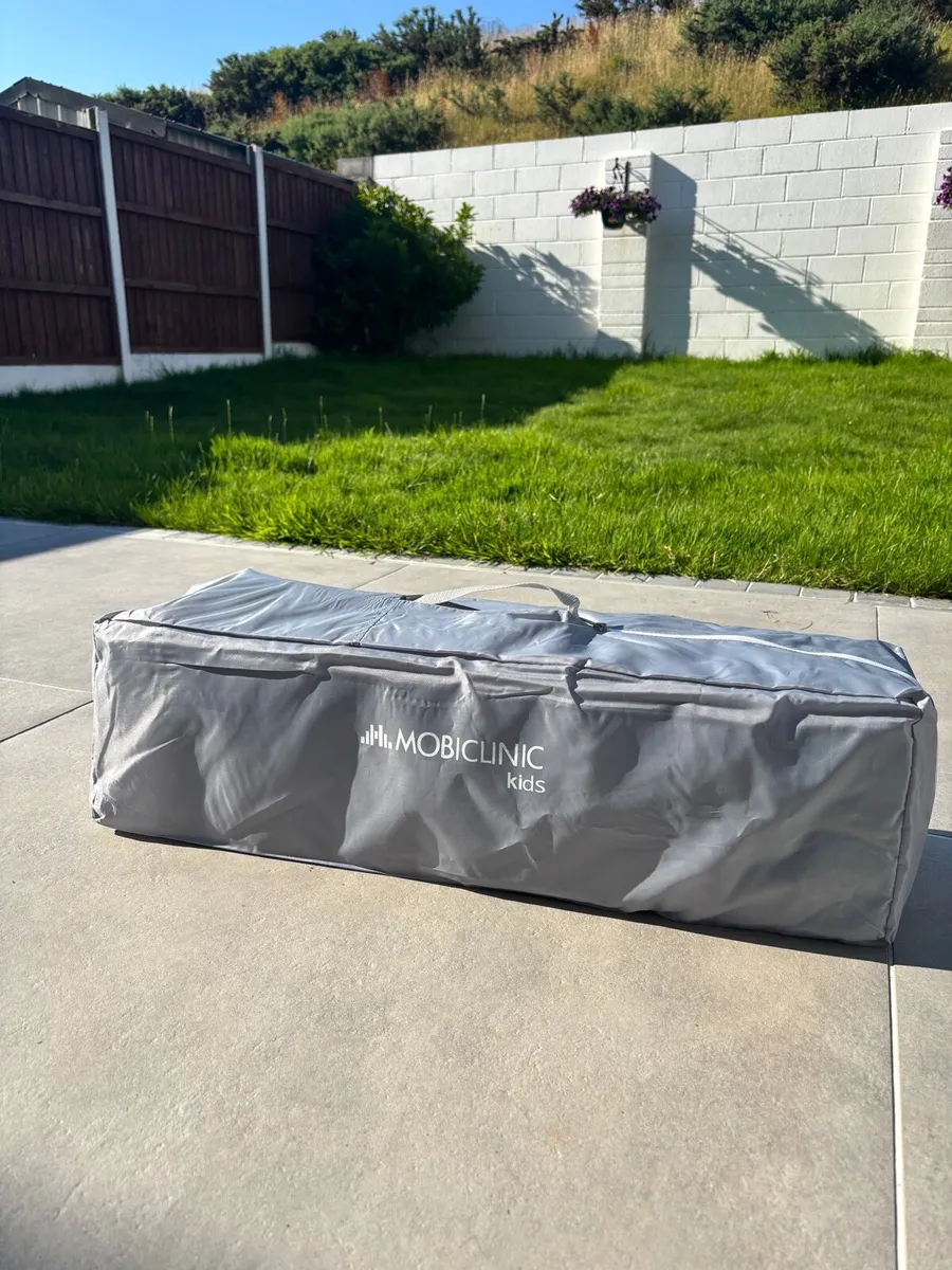 Travel Cot - brand new - Image 2