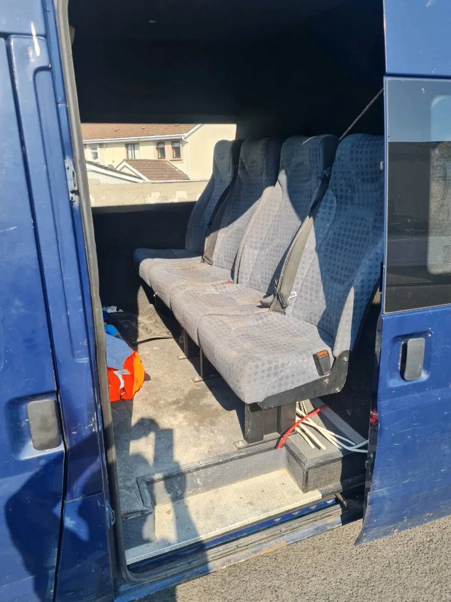 07 ford transit crew cab - Image 3