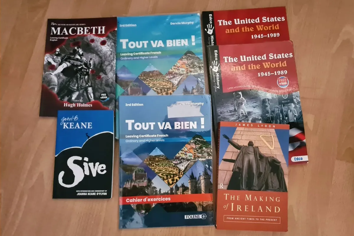 Leaving Cert Books - History, Religion, French etc - Image 1