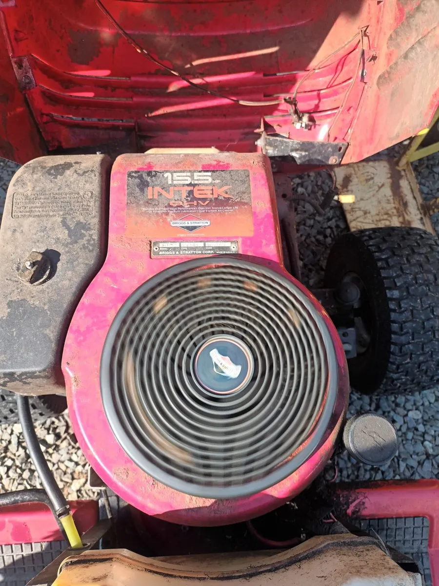 15.5hp Intek engine - Image 2