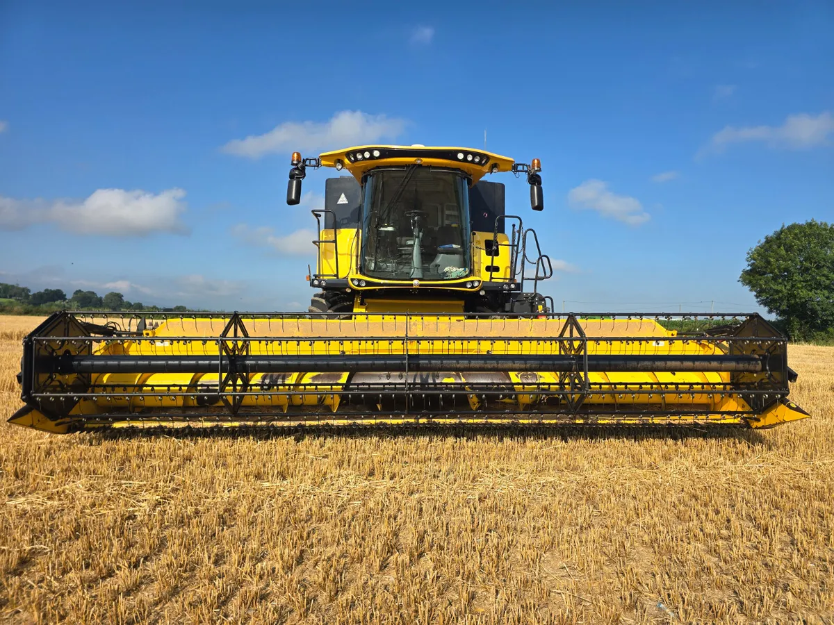 New holland CX8.70 - Image 3
